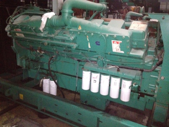 東莞市鳳崗發(fā)電機(jī)康明斯動(dòng)力設(shè)備有限公司